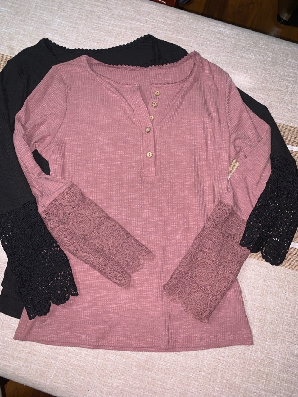 BUNDLE, Mauve & Black Lace-Sleeve Henley Tops